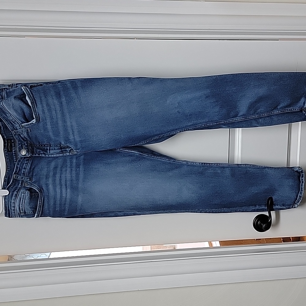 Silver Jeans Co. Size 18 Avery Straight Jeans